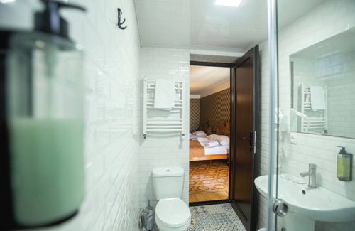 Kutaisi Hotel | Hotel History