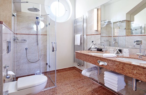 Herleshausen Hotel | Hotel Hohenhaus