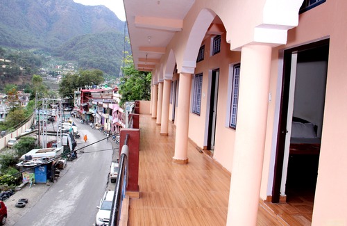 Uttarkashi Hotel | Hotel Holy View
