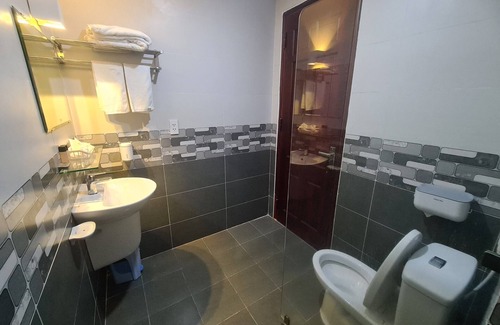 Tan Binh Hotel | Hotel Home