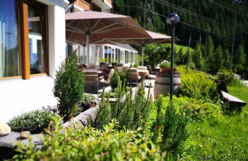 Obergesteln Hotel | Hotel Hubertus