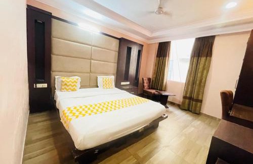 Kalkaji Apartment | Hotel Imperial Inn - Nehru Place