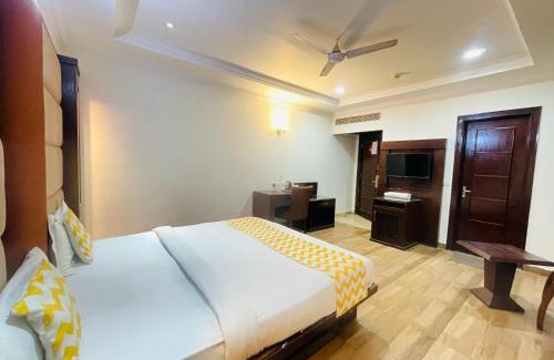 Kalkaji Apartment | Hotel Imperial Inn - Nehru Place
