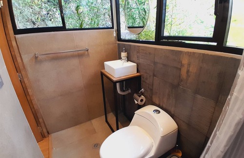 Parroquia Celiano Monge Cabin | Hotel in Ambato
