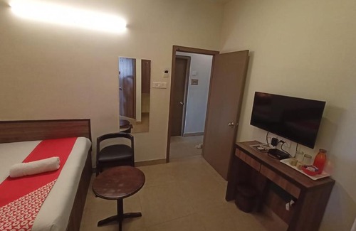 Police Bazar Hotel | HOTEL INDIANA