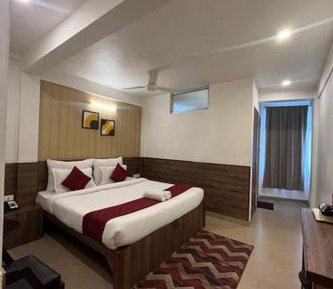 Police Bazar Hotel | HOTEL INDIANA