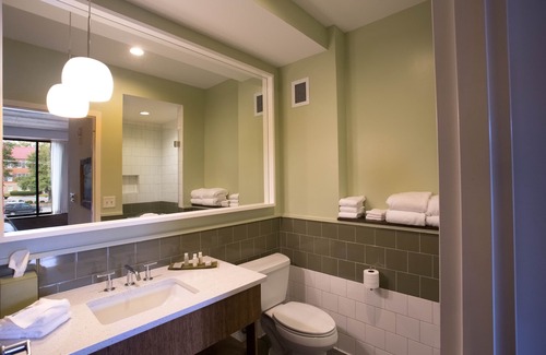 Athens Hotel | Hotel Indigo Athens University Area by IHG