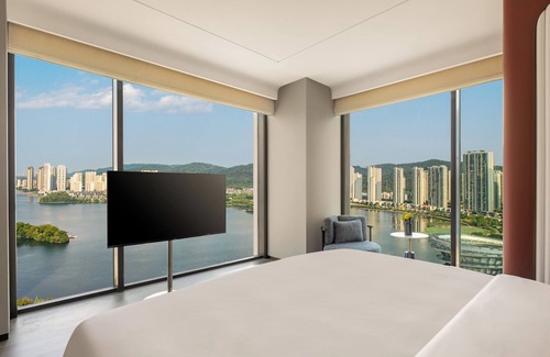 Yue Lu Hotel | Hotel Indigo Changsha Meixi Lake by IHG