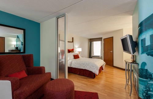 Vernon Hills Hotel | Hotel Indigo Chicago-Vernon Hills by IHG