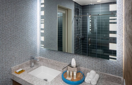 Gainesville Hotel | Hotel Indigo Gainesville-Celebration Pointe by IHG