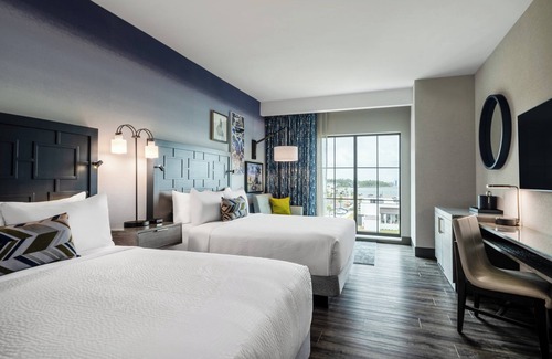 Panama City Hotel | Hotel Indigo Panama City Marina by IHG
