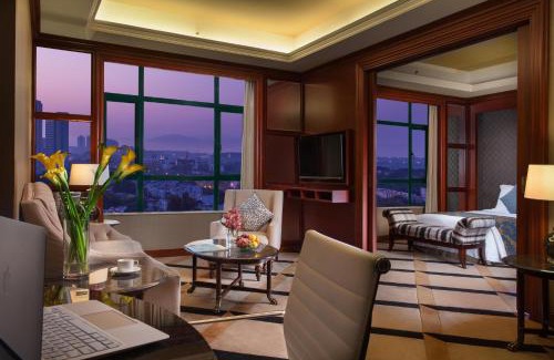 Nanshan Hotel | Hotel Indigo Shenzhen Overseas Chinese Town by IHG