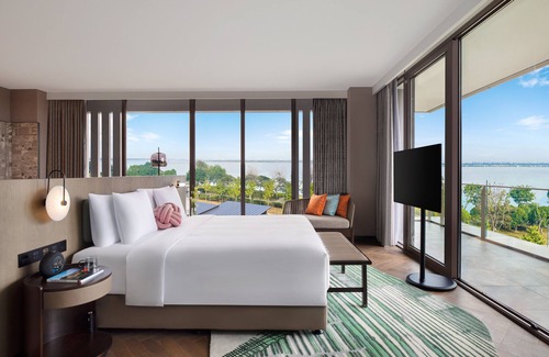 Wuzhong Hotel | Hotel Indigo Suzhou Yangcheng Lake by IHG