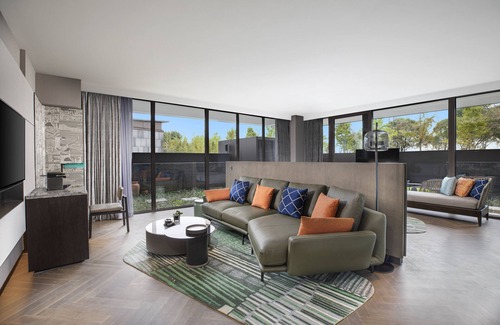 Wuzhong Hotel | Hotel Indigo Suzhou Yangcheng Lake by IHG