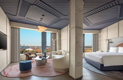 Bin Hu District Hotel | Hotel Indigo Wuxi Taihu New City by IHG