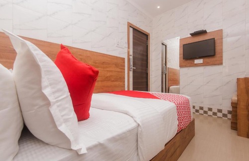 Prabhadevi Hotel | Hotel Indore Near Mumbai Central Station