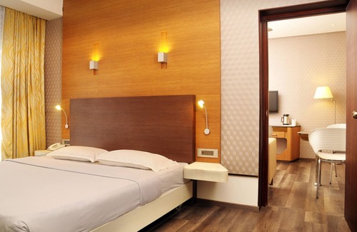 Palakkad Hotel | Hotel Indraprastha