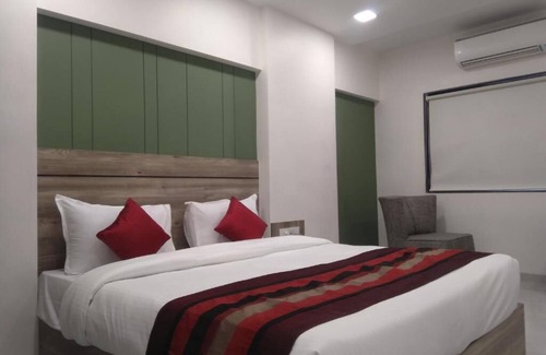 Rajgurunagar Hotel | Hotel Indus Inn