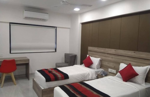 Rajgurunagar Hotel | Hotel Indus Inn