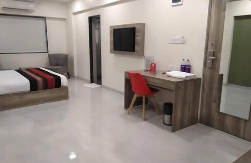 Rajgurunagar Hotel | Hotel Indus Inn