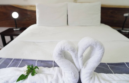 Playa Gigante Hotel | Hotel Ingigante Poolside Room