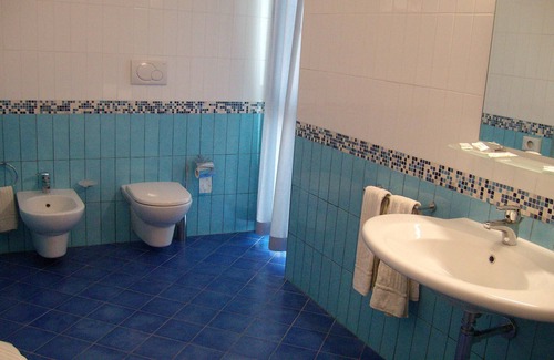 Polla Hotel | Hotel Insteia