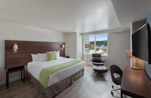 Southcenter Hotel | Hotel Interurban Seattle Airport SeaTac