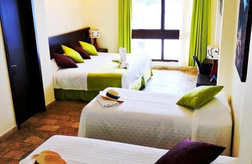Bahia de la Academia Hotel | Hotel Isla Sol by Solymar