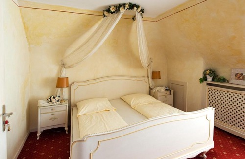 Aumuehle Hotel | Hotel Italia