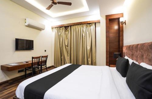 Chanakyapuri Hotel | Hotel IVY Plaza