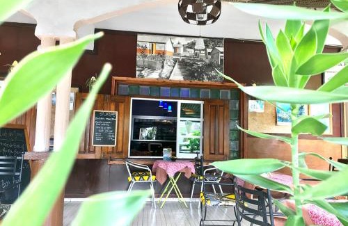 Moroni Hotel | Hotel Jardin de la Paix