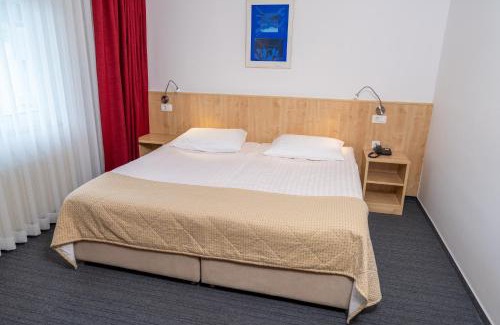 Ribcev Laz Hotel | Hotel Jezero