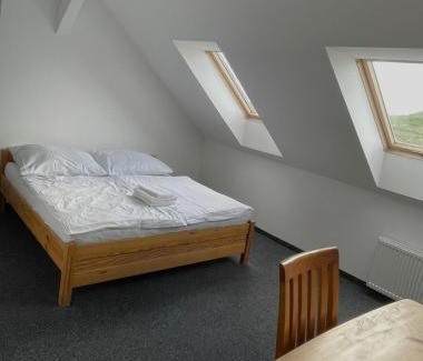 Obrnice Hotel | Hotel Joker