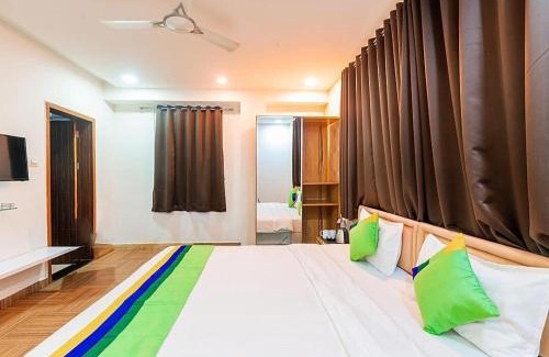 Kalyani Nagar House | Hotel Juglans Inn
