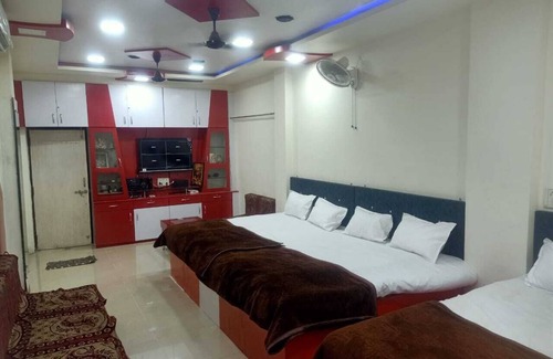 Ujjain Hotel | Hotel junagadh palace