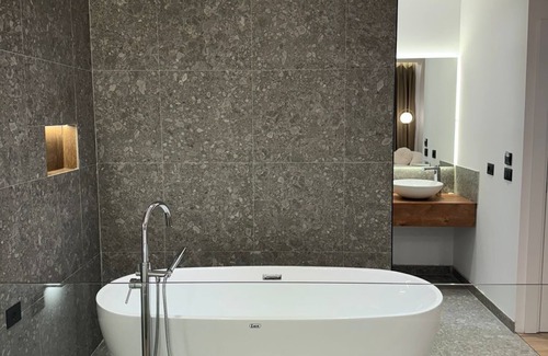 Lezhe Hotel | Hotel Jurgen