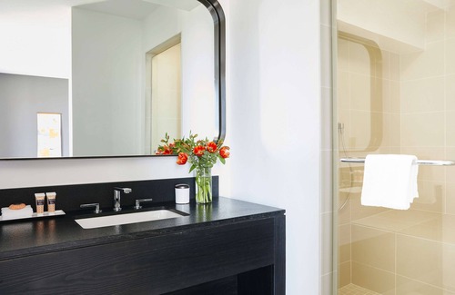 Japantown Hotel | Hotel Kabuki, part of JdV by Hyatt