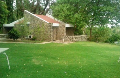 Ellora Resort | Hotel Kailas
