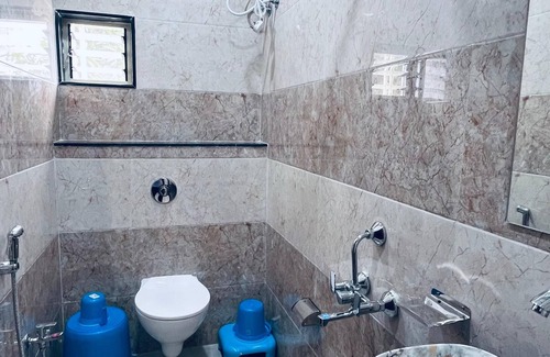 Ellora Hotel | Hotel Kailas Lodging