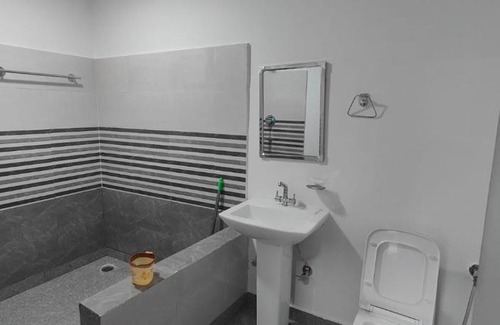 Kathua Hotel | Hotel Karan