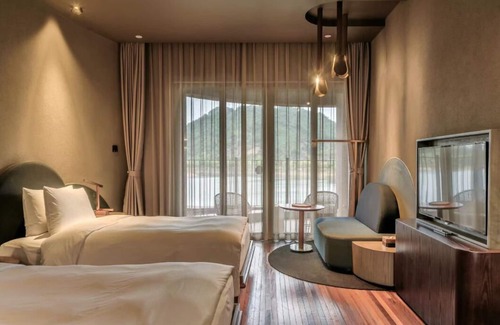 Chun'an Hotel | Hotel Karen