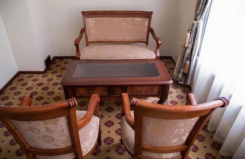 Kigali Hotel | Hotel Karisimbi