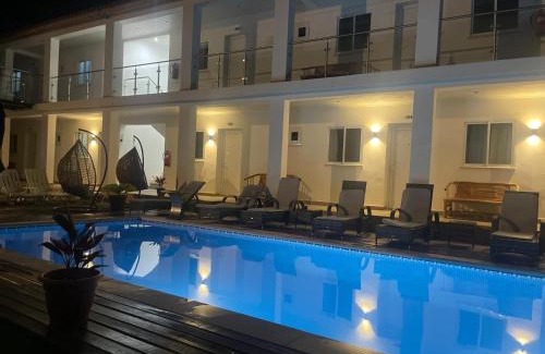 Agua Grande Hotel | Hotel Kenito