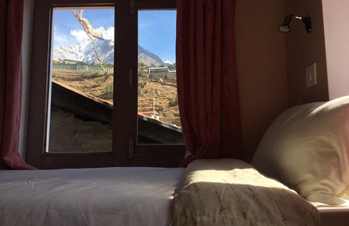 Namche Bazaar Hotel | Hotel Khangri