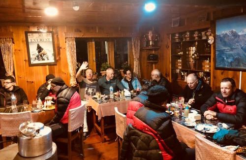 Namche Bazaar Cabin | Hotel Khangri