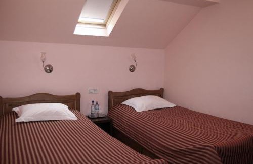 Dragasani Hotel | Hotel Kilometrul Zero