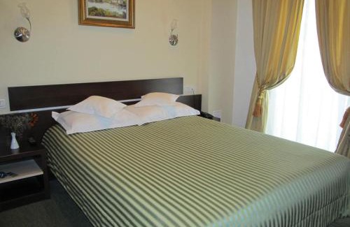 Dragasani Hotel | Hotel Kilometrul Zero