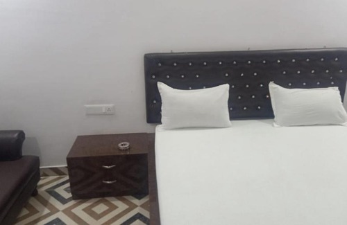 Madhubani Hotel | Hotel King Palace