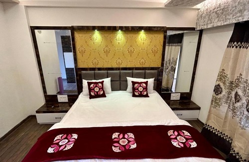 Satara Hotel | Hotel King Palace