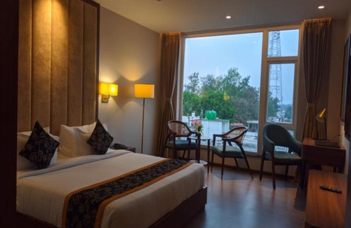Raiganj Hotel | Hotel KLB Grand